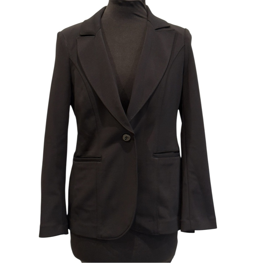 White House Black Market Classic Black Blazer Size 4P